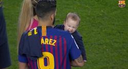 Сын Суареса укусил отца после чемпионства «Барселоны» (ФОТО)