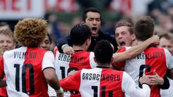 Болельщики «Фейеноорда» помешали ПСВ сравнять счет (ВИДЕО)