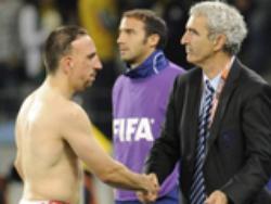 Раймон Доменек: «Насри — символ футболиста, который открывает рот, не думая»