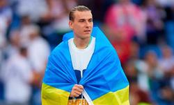 Андрей Лунин: «Хотелось бы выиграть Лигу чемпионов, чтобы выйти с украинским флагом»