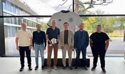 Представники УАФ, УПЛ та клубів УПЛ провели робочу зустріч із керівником арбітражу Німеччини