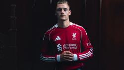 «Ліверпуль»  презентував домашню та гостьову форму на сезон 2025/26 (ФОТО)