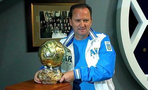 Игорь Беланов: «Зеленский посмотрел на мой «Золотой мяч» и сказал: «Ого, какой у тебя большой»