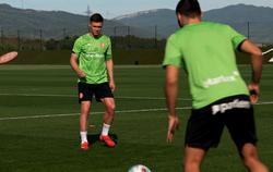 Цыганков начал работать с мячом, но пока ещё тренируется не в общей группе (ФОТО, ВИДЕО)