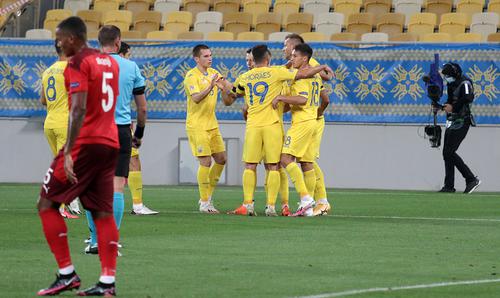 Беспроигрышная серия сборной Украины достигла 12 матчей и длится почти два года