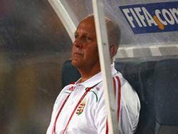 Тренер сборной Венгрии подал в отставку после 1:8
