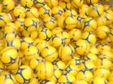 В Бразилии собираются уничтожить 200 000 мячей 