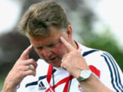 Луи ван Гал: «Я не ожидал, что Моуринью станет таким успешным тренером»