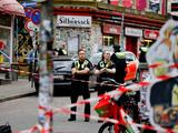 Die Hamburger Polizei erschoss einen Mann, der Menschen mit einer Axt bedrohte. Der Vorfall ereignete sich in der Nähe der niede