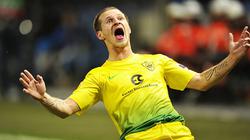 «Анжи» опроверг информацию о расторжении контракта с Алиевым