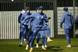 Ожидая контрольные матчи...