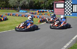 Игроки сборной Украины покатались на картах