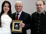 Президенту Украины вручили звезду «Патриот футбола»