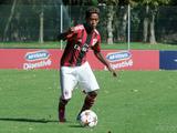 Футболист «Милана» покончил с собой