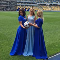 Фотосессия жен футболистов в поддержку сборной на Евро-2016