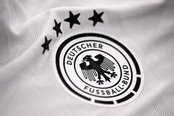 Adidas припиняє продаж футболок збірної Німеччини з номером 44