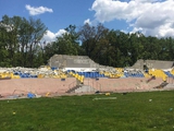 Русские оккупанты разбомбили стадион в Харькове, на котором все последние годы тренировалась сборная Украины (ФОТО)