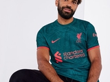"Liverpool" presented the third set of uniforms (PHOTO)