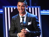 Иньеста: «Роналду заслужил награду, но лучшим в мире игроком остаётся Месси»