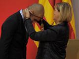 Гвардиола получил медаль парламента Каталонии
