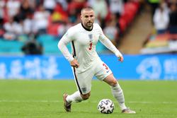 Защитник сборной Англии Шоу на Евро-2020 играл с переломом ребер против Украины, Дании и Италии