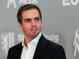 Philip Lahm: "I thought it was questionable how Yanukovych dealt with Tymoshenko before Euro 2012, but the UEFA president said..