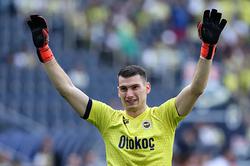 Несмотря на опровержение от «Динамо», турецкие СМИ настаивают на интересе клуба к Ливаковичу