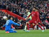 Liverpool inflicted Manchester City's first defeat of the Premier League season thanks to Salah's goal (PHOTO)