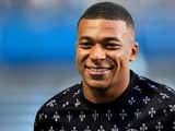 Speculators are selling free tickets for Mbappe's €50 presentation