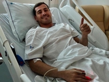 Касильяс дал первый комментарий после перенесенного инфаркта и опубликовал фото из больницы (ФОТО)