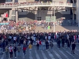Massenunruhen in Amsterdam: Ajax-Fans störten das Spiel gegen Feyenoord (FOTO, VIDEO)