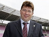 Билеты на Евро-2012 начнут продавать в марте 2011 года