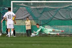Український воротар «Реала U-19» відбив пенальті у своєму дебютному матчі у Юнацькій лізі УЄФА (ВІДЕО)