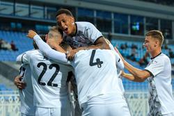 Захисник «Зорі» проігнорував тренувальні збори команди. Футболіст відмовився повертатися в Україну