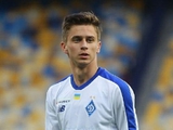 Dynamo forward moves to Metalist