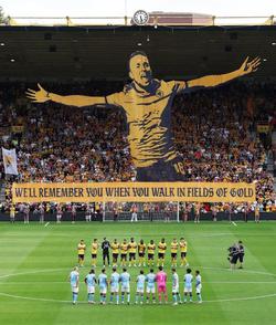 Вдова и родители Жоты впервые появились на футбольном матче после смерти Диогу (ФОТО)