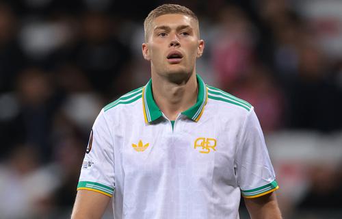 Артем Довбик асистом долучився до перемоги «Роми» над «Фіорентиною» (ВІДЕО)