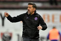 Сікан залишився без головного тренера в «Андерлехті»