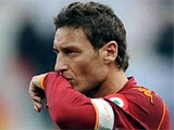 «Рома» хочет продлить контракт с 36-летним Тотти