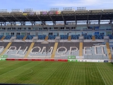 Pożar na stadionie w Czernomorecku na dzień przed meczem z Dnipro 1