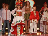 Дети украинских футболистов показали моду к Евро-2012 (ФОТО)