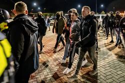 Scandal after Conference League match AZ - Legia: two players of Polish club arrested, president beaten (PHOTO, VIDEO)