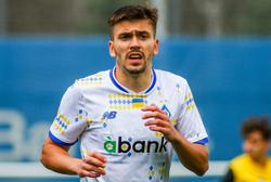 Офіційно. «Динамо» оголосило про трансфер Кремчаніна в «Олександрію»