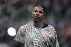 Спортивный директор «Милана»: «Мы ведем диалог с Меньяном по поводу продления контракта»