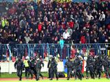 «Спарта» наказана матчем без зрителей за беспорядки на игре со «Слованом»