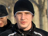 Александр Кучер: «Мяч сам попал мне в руку, пенальти не было»