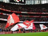 "Staramy się z nimi konkurować, a on im gratuluje" - fani Arsenalu są zirytowani pozdrowieniem Zinczenki dla City