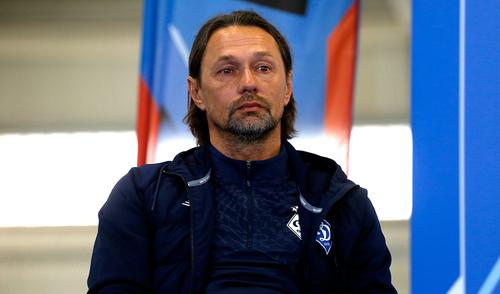 Игорь Костюк: «Блэнуцэ наш игрок, у него контракт с «Динамо», он полноценно с нами и готовится ко второй части сезона»