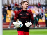 Kryvbas goalkeeper did not return to Ukraine with the team after the training camp