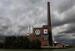 Автомобільний концерн Volkswagen планує масштабний вихід із капіталу футбольних клубів